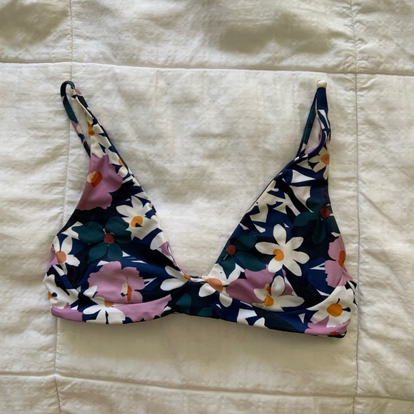 RARE Stone Fox Ziggy Top - Picture 3 of 5